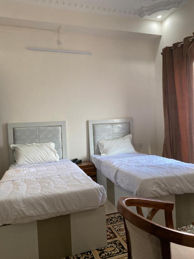 S.R Plaza Hotel Khurja Zewnętrze zdjęcie